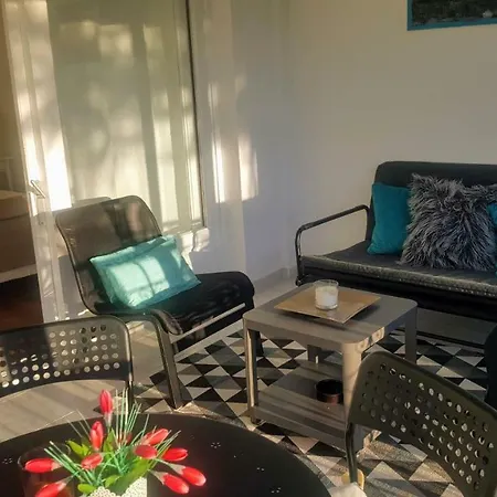 El Paraiso Apartment *